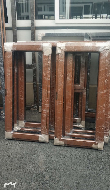 鞍山市天乙門窗工業(yè)有限公司沈陽經(jīng)銷商所訂貨品已完成，經(jīng)過檢驗后進行包裝，準備發(fā)貨。(圖3)